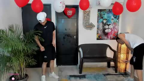 voyeurism_guys online show from 09/21/25, 10:55