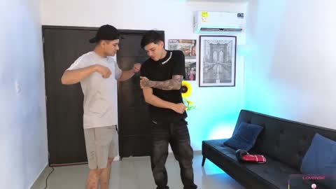 voyeurism_guys online show from 04/11/26, 11:31