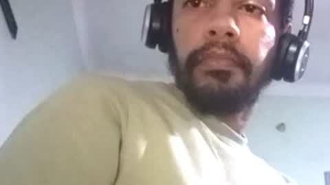 VRED online show from 10/18/25, 02:36