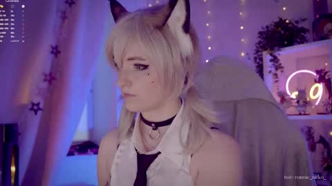 vronnier online show from 09/18/25, 03:58