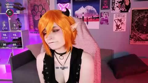 vronnier online show from 04/22/26, 03:24