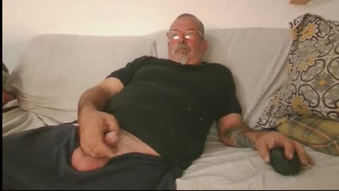 oscar online show from 11/24/25, 07:35