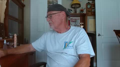 Vueuorme online show from 04/29/26, 07:09