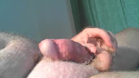 Snapshot of vukavuka99 chatting on 02/05/25, 04:37 vukavuka99 online show from 02/05/25, 04:37