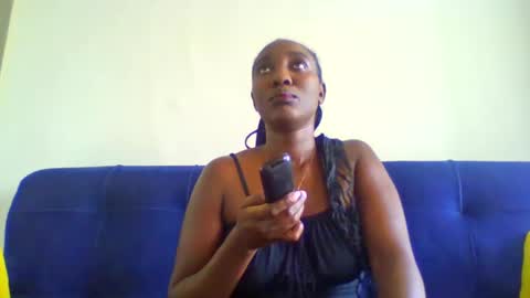 vvelvet_vixen online show from 10/05/25, 12:47