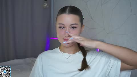 Ethal - thank you for thumb up online show from 09/24/25, 01:42