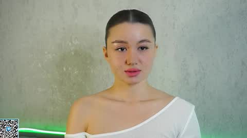 Ethal - thank you for thumb up online show from 11/08/25, 01:39