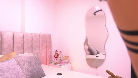 Violeta online show from 12/19/25, 03:13