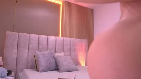 Violeta online show from 02/07/26, 03:10