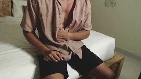 Snapshot of w_witcher chatting on 01/02/25, 02:02 w_witcher online show from 01/02/25, 02:02