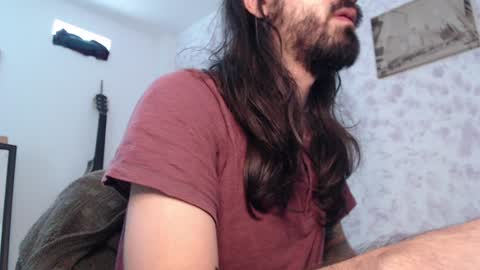 Snapshot of wake_and_bakee chatting on 02/07/25, 03:19 John online show from 02/07/25, 03:19