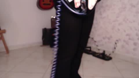 Snapshot of wake_and_bakee chatting on 10/17/25, 02:48 John online show from 10/17/25, 02:48