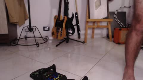 Snapshot of wake_and_bakee chatting on 05/21/26, 11:12 John online show from 05/21/26, 11:12