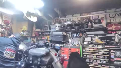 wakesblowinclouds online show from 11/18/25, 04:06