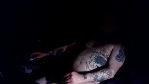 Snapshot of wakeupthedead77 chatting on 06/04/26, 05:02 Mr. Dead online show from 06/04/26, 05:02