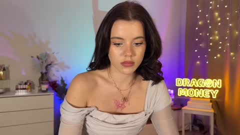 Snapshot of waki_lucky chatting on 12/04/24, 02:04 Mia online show from 12/04/24, 02:04