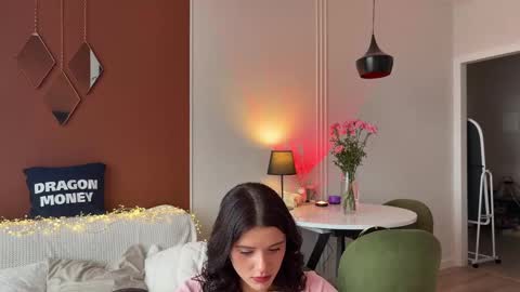 Snapshot of waki_lucky chatting on 03/05/25, 11:38 Mia online show from 03/05/25, 11:38