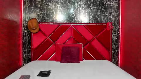 waleska   online show from 11/22/25, 12:26