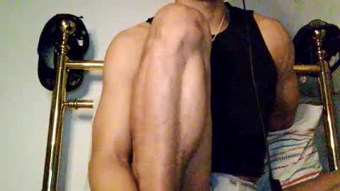 ghhhgh online show from 03/01/25, 09:51