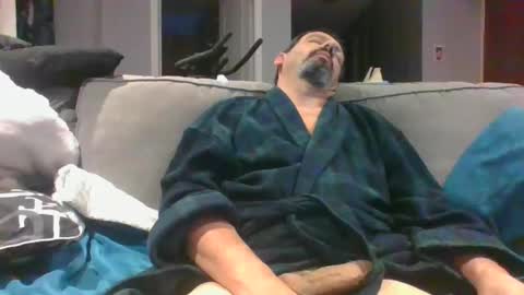 Snapshot of walker033 chatting on 09/24/25, 05:33 walker033 online show from 09/24/25, 05:33