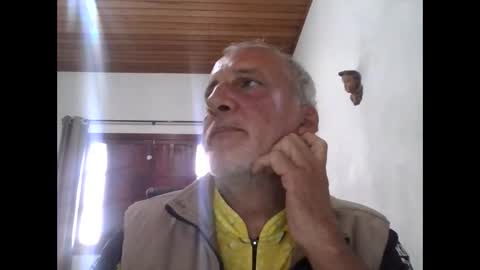Snapshot of walmen20222 chatting on 06/06/26, 11:37 walmen20222 online show from 06/06/26, 11:37