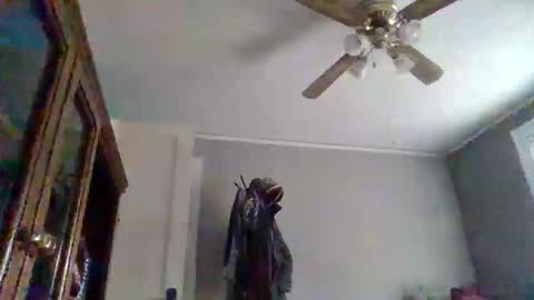 Walter online show from 11/21/25, 06:50