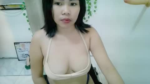 Snapshot of walwagera chatting on 10/04/25, 10:52 walwagera online show from 10/04/25, 10:52