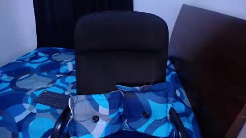 Wanda and Ember online show from 01/28/25, 09:50