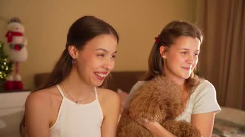 Wendy. Hello Honeys Ill see you 2nd 5th 7th this week love you3 online show from 12/20/25, 06:48