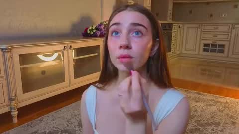 hello guys im Lilian online show from 09/26/25, 02:59