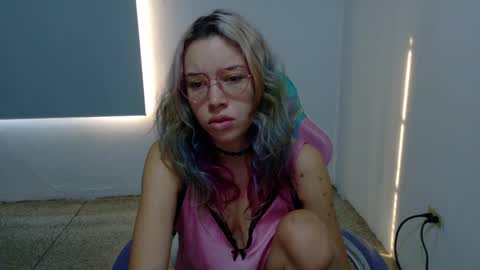 Wanda online show from 03/29/26, 12:16