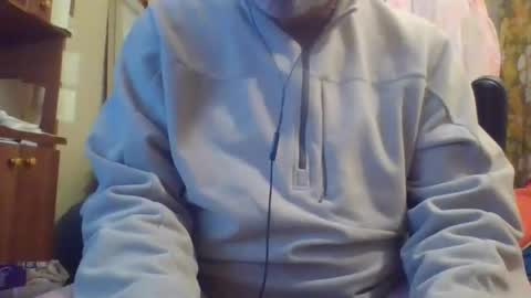 Tibo Love online show from 09/27/25, 08:14