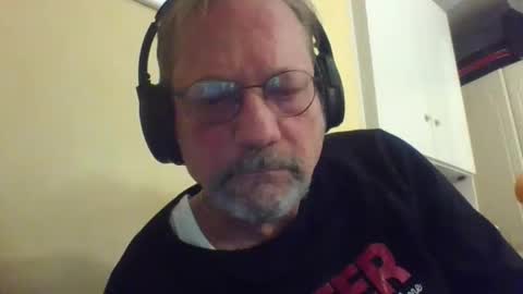 Tibo Love online show from 02/04/26, 08:47