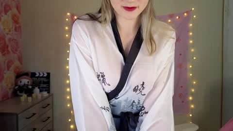 Kate online show from 01/19/25, 04:22