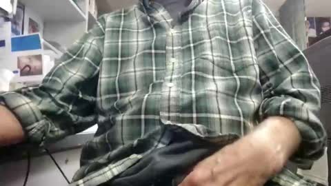 curiousforwhatever online show from 11/03/25, 04:19