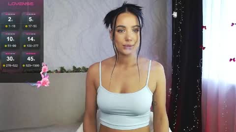 Snapshot of want_emma chatting on 05/05/26, 07:05 Emma online show from 05/05/26, 07:05