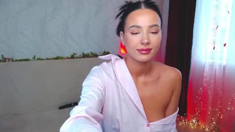 Snapshot of want_emma chatting on 06/04/26, 05:24 Emma online show from 06/04/26, 05:24