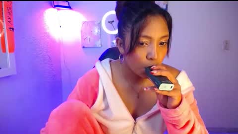 EMILY online show from 04/23/26, 07:52