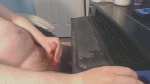 Snapshot of warking77 chatting on 09/19/25, 09:22 Jerry online show from 09/19/25, 09:22