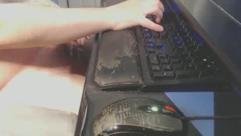 Snapshot of warking77 chatting on 10/09/25, 12:30 Jerry online show from 10/09/25, 12:30