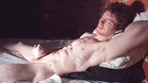 Snapshot of warrenkener chatting on 09/21/25, 04:36 Warren Kener online show from 09/21/25, 04:36