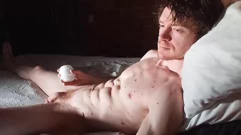 Snapshot of warrenkener chatting on 09/22/25, 03:30 Warren Kener online show from 09/22/25, 03:30