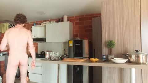 Snapshot of warrenkener chatting on 10/09/25, 08:29 Warren Kener online show from 10/09/25, 08:29