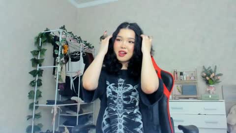 Snapshot of wastforu chatting on 01/22/25, 12:06 wastforu online show from 01/22/25, 12:06