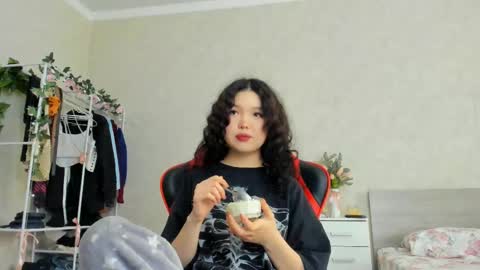 Snapshot of wastforu chatting on 02/16/25, 09:26 wastforu online show from 02/16/25, 09:26