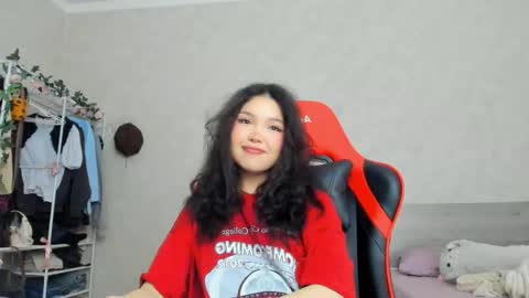 Snapshot of wastforu chatting on 02/26/25, 01:19 wastforu online show from 02/26/25, 01:19