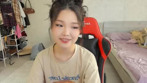 Snapshot of wastforu chatting on 11/19/25, 08:14 wastforu online show from 11/19/25, 08:14