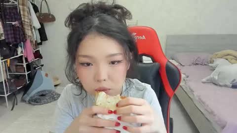 Snapshot of wastforu chatting on 11/20/25, 08:14 wastforu online show from 11/20/25, 08:14