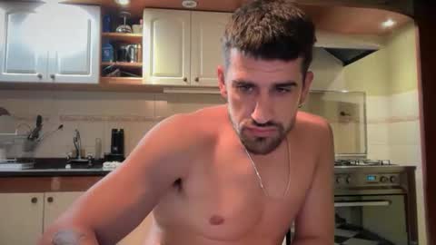 wearetwo online show from 02/08/26, 05:33