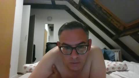 watchmecum78 online show from 09/19/25, 08:42